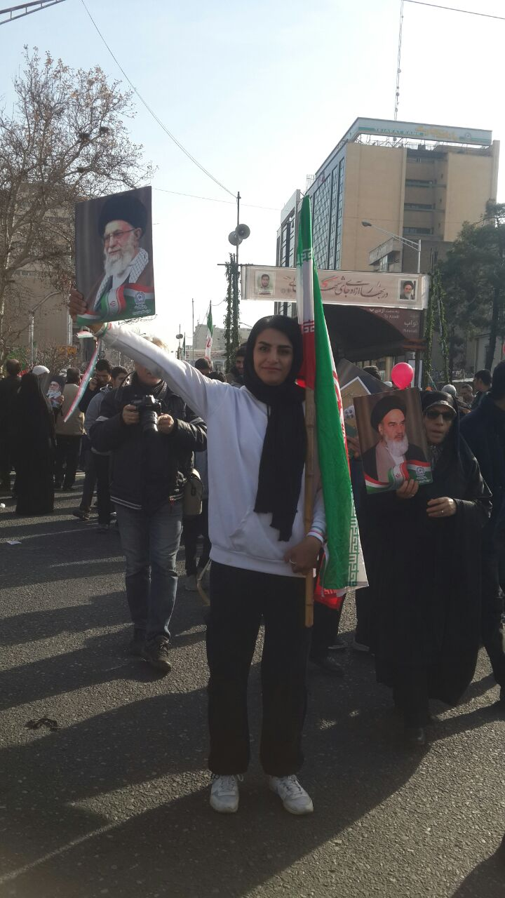 ملت ایران سربلند بزنگاه راهپیمایی ۲۲ بهمن ۱۴۰۲ + حاشیه‌ها و تصاویر