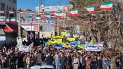 فیلم | حضور مردم شهر مرزی پاوه در راهپیمایی ۲۲ بهمن
