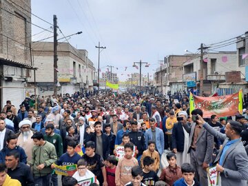 نمایش همدلی مردان و زنان با فریادهای الله اکبر در شادگان