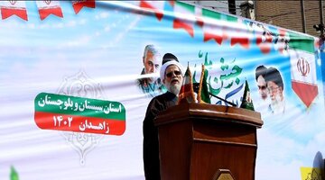 انقلاب اسلامی در مرحله تثبیت مواضع فرامنطقه‌ای قرار دارد