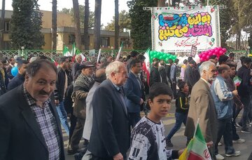 فیلم / جشن چهل و پنجمین سالگرد پیروزی انقلاب اسلامی، در تربت‌حیدریه