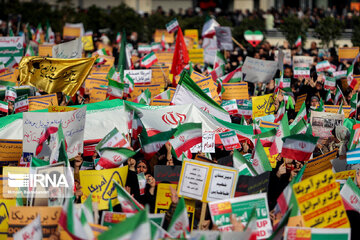ملت ایران برای حضور پرشور در انتخابات مصمم است