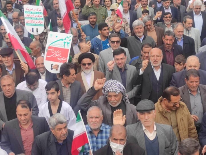 دهلرانی ها زیر پرچم سه رنگ جمهوری اسلامی  ندای استکبارستیزی سر دادند
