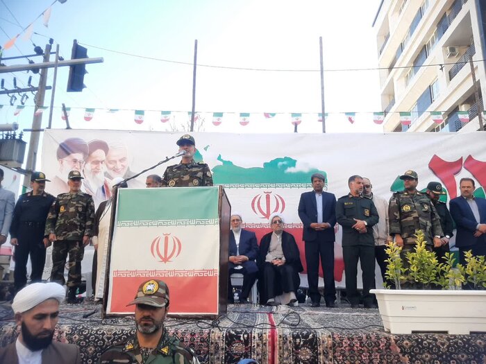 ملت ایران بیش از همیشه پای انقلاب ایستاده است