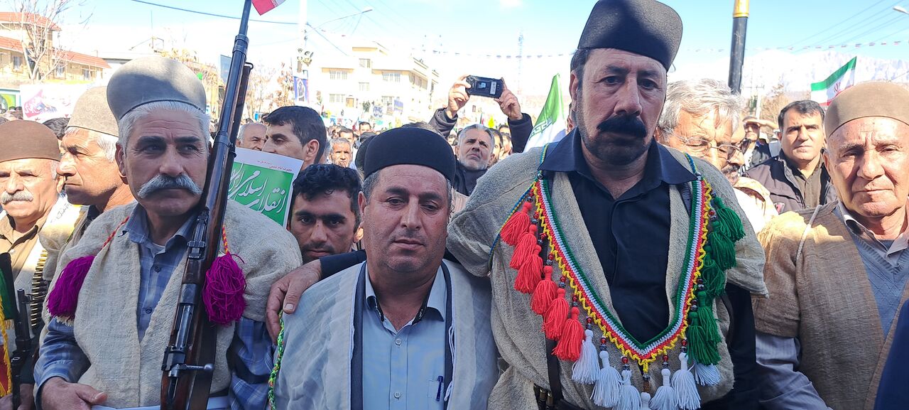 فیلم/ حضور با صلابت عشایر سلحشور کهگیلویه وبویراحمد در ۲۲ بهمن