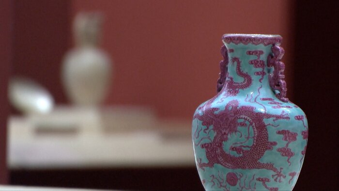 اژدها وارد میشود