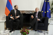 تاکید بورل بر همکاری امنیتی و دفاعی اتحادیه اروپا با ارمنستان