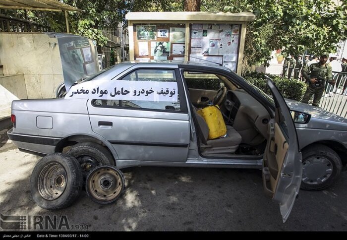 ۱۳ نفر به اتهام قاچاق داروهای مخدر در شبکه‌های دولتی مازندران دستگیر شدند