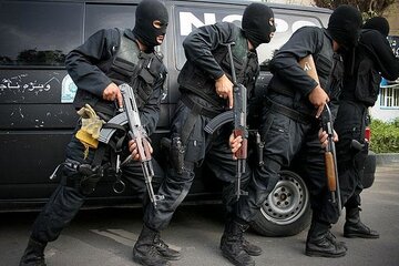 گروگانگیری مسلحانه در شیراز/ ۳ گروگان با دخالت پلیس آزاد شدند