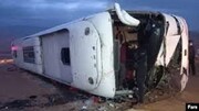 افزایش مصدومان/ لغزندگی جاده عامل واژگونی اتوبوس حامل زائران در کرمانشاه بود
