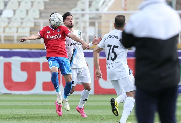 سایه روشنهای هفته شانزدهم؛ آسمان آبی استقلال، آسمان قرمز پرسپولیس!