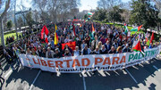 Miles de personas salen a la calle en Madrid para pedir el fin de la masacre en Palestina