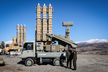 L’Iran dévoile ses nouveaux systèmes anti-aériens