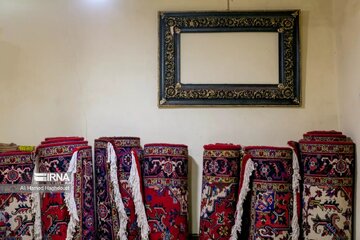 Nettoyage et restauration de tapis à Tabriz 
