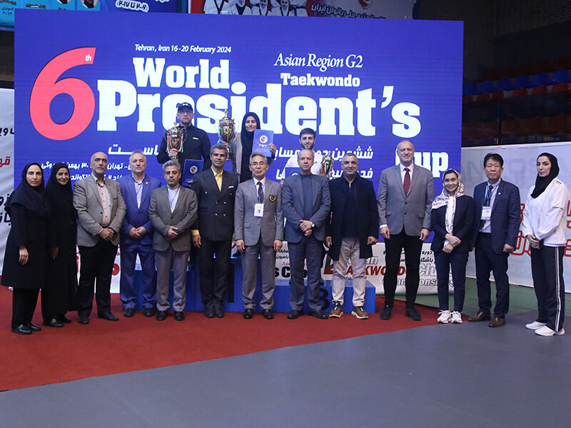 منتخب التايكوندو الإيراني للسيدات يفوز بكأس رئاسة الاتحاد العالمي في طهران منتخب التايكوندو الإيراني للسيدات يفوز بكأس رئاسة الاتحاد العالمي في طهران