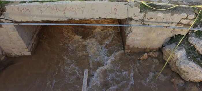 پیگیری مطالبات مردمی/آیا لکه‌های نفتی در رودخانه سرخون چهارمحال و بختیاری مشاهده شده است؟