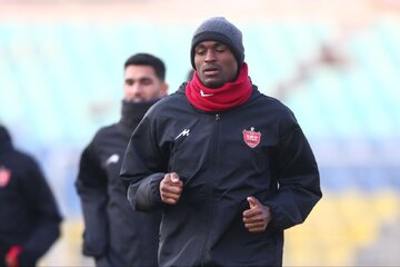 با وجود باز شدن پنجره؛ پرسپولیس از خارجی‌ها نمی‌تواند استفاده کند!