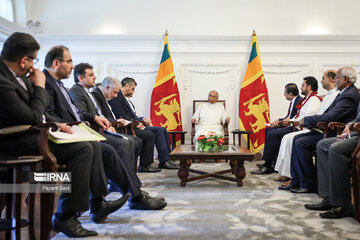 Le chef de la diplomatie iranienne en visite au Sri Lanka
