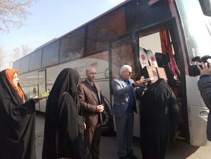 نخستین اردوی راهیان نور جوانان افغانستانی از مشهد عازم مناطق جنگی دوران دفاع مقدس شد