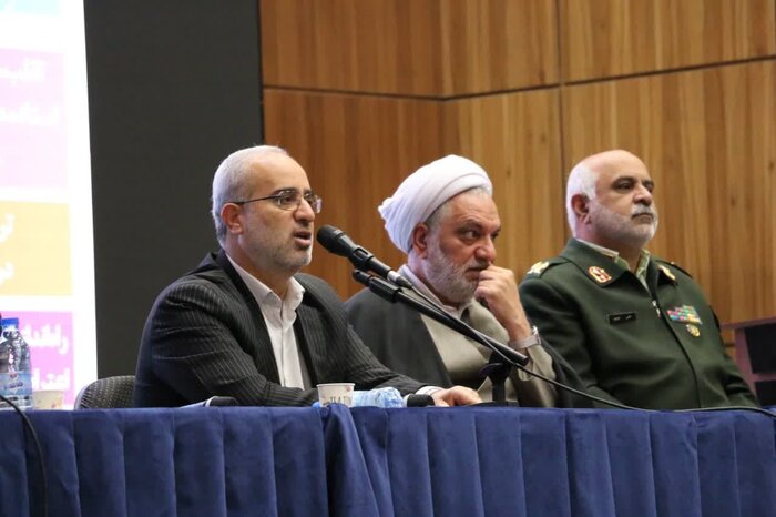 تنور داغ رقابت انتخابات در کرمان؛ استاندار: فضای اجتماعی خوبی شکل گرفته است