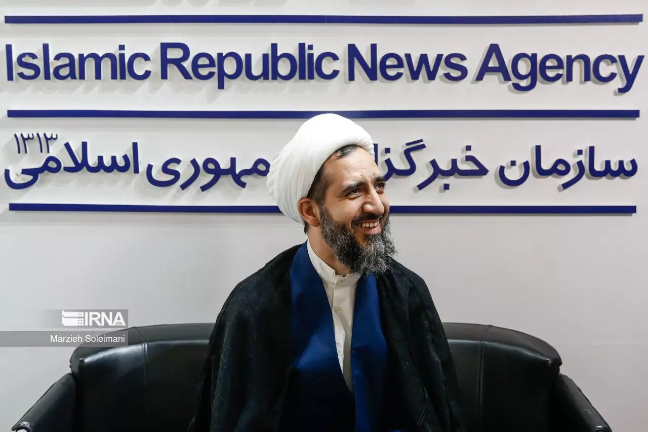 ولایت فقیه مهمترین رکن مشروعیتبخش نظام است