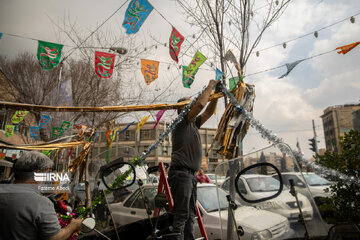 Teherán se ilumina en vísperas del aniversario del natalicio del Imam Mahdi