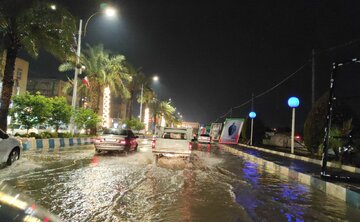 فیلم| آبگرفتگی در خیابان‌های جیرفت