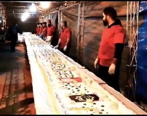 برگزاری جشن باشکوه نیمه شعبان در رباط کریم و  توزیع کیک ۲۰ متری
