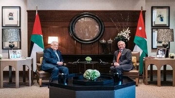 دیدار پادشاه اردن و محمود عباس و هشدار درباره تداوم تجاوز به نوار غزه در ماه رمضان