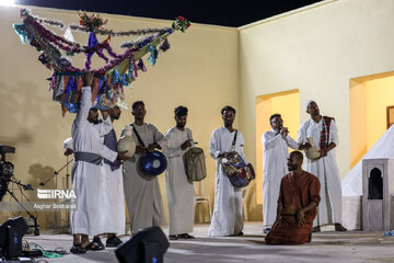 Festival del agua y sonido en el sur de Irán