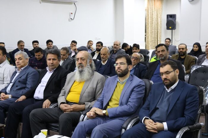 تنها مسیر اصلاح کشور انتخابات است/هزینههای گزاف تبلیغات نامزدها نمک بر زخم مردم است