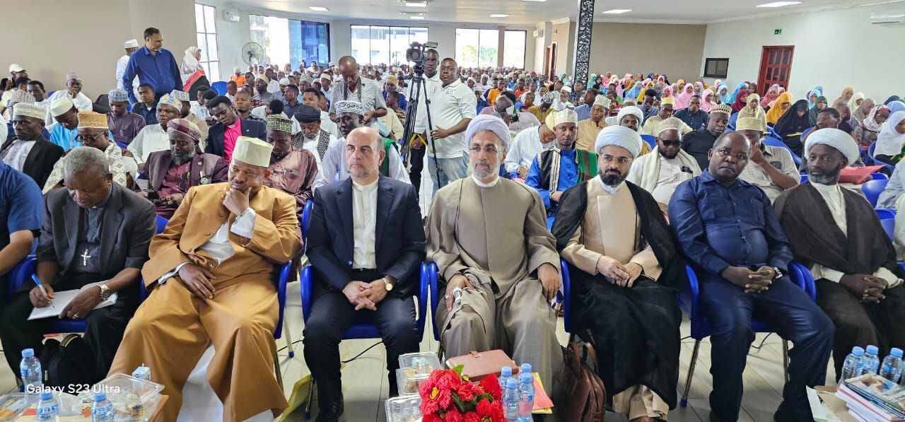 کنفرانس گفتگوی بین ادیانی با موضوع «تحول اعتقاد به منجی در ادیان» در تانزانیا برگزار شد