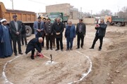 ساخت یک باب مدرسه خیری در مهریز یزد آغاز شد