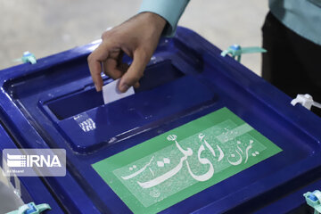 یک نامزد انتخابات مجلس در مهاباد انصراف داد
