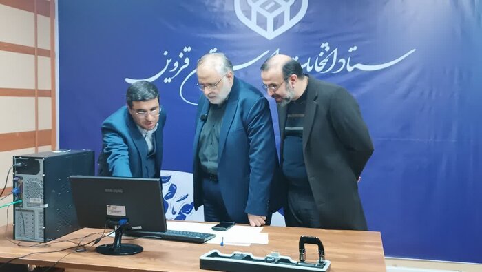 استاندار قزوین از ستاد انتخاباتی استان بازدید کرد