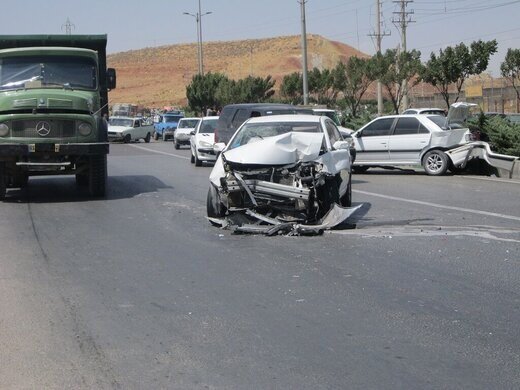 یک چمدان نامه برای حل مشکل جاده بابلکنار