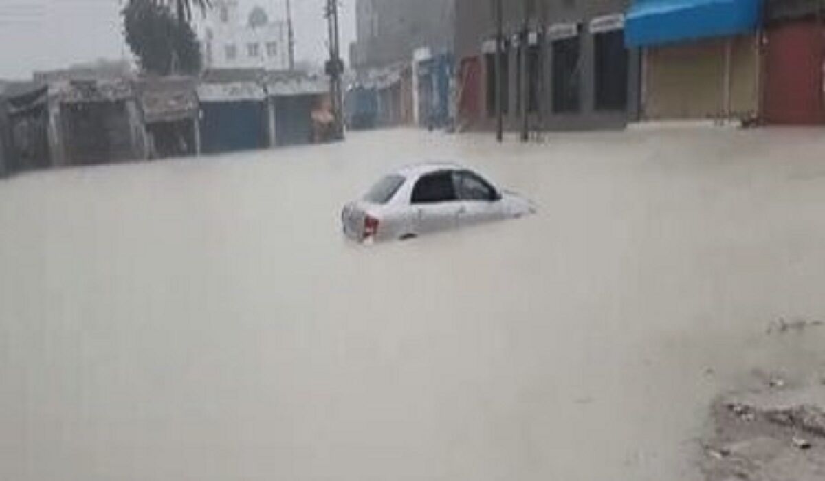 بارش شدید باران در بلوچستان پاکستان؛ بندر گوادر زیر آب رفت