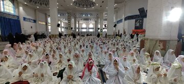 جشن تکلیف یک هزار دختر در آستان شیخ صدوق ری برگزار شد