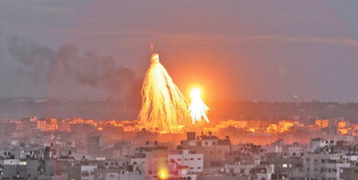 Israel uses white phosphorous bombs in Lebanon attacks