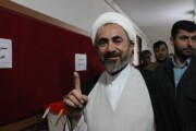 امام جمعه ایلام: چشم دوستان و دشمنان نظام به انتخابات امروز دوخته شده است