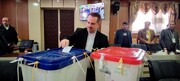 استاندار کهگیلویه وبویراحمد رای خود را به صندوق انداخت