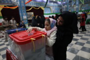 حضور پرشور مردم در انتخابات پیروزی ارزشمند برای نظام است
