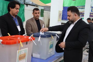 فرماندار شوش: مشارکت حداکثری مردم در انتخابات موجب عظمت ایران می‌شود
