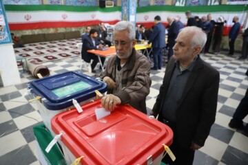 فرماندار : ۱۳۸ هزار نفر در خرمشهر واجد شرایط رای دادن هستند