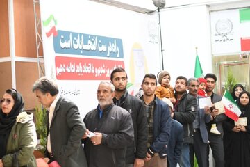 جلوه همدلی مردم خراسان جنوبی‌ در انتخابات ۱۴۰۲ + فیلم