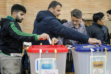 Elecciones parlamentarias de Irán en Sananday
