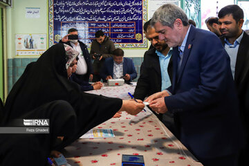 Comicios parlamentarios en Shiraz