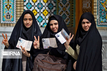 دانش آموزان تهرانی علاقمند در انتخابات همیار فرماندار می‌شوند