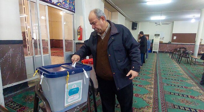 تنور گرم مشارکت خراسانیها در یخبندان ۱۱ اسفند/ گزارش در حال بهروزرسانی