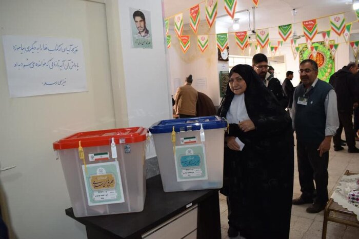 انتخابات در دارالعباده/ جلوه‌های مشارکت در سرنوشت کشور / گزارش در حال به روزرسانی